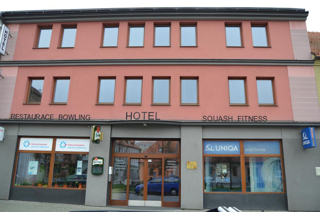 Hotel Kaskada Ledec nad Sazavou Exterior photo